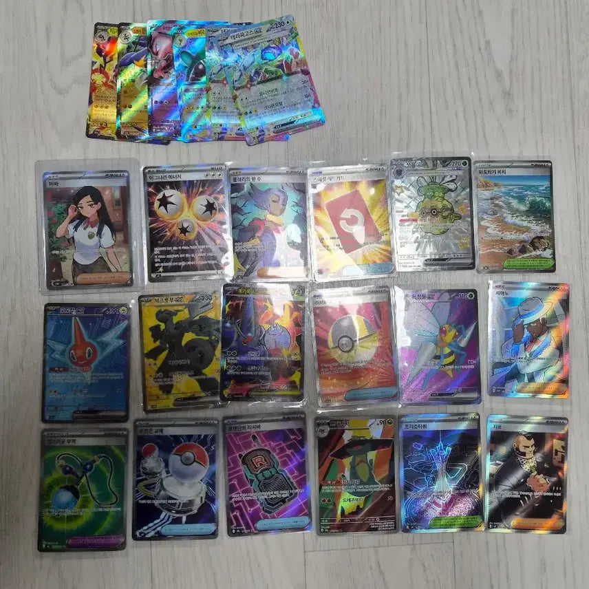 [BUNJANG] Umbreon VMAX SAR, AR, SR, Pikaachu UR, and Other Cards / 블래키 brg9,sar,sr,ar,북미피카츄,ur 팝니다