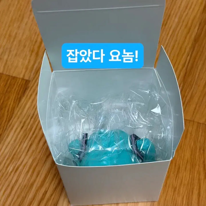 [BUNJANG] Vocaloid Project Sekai Nikke Dorothy Dororon Miku Figure (Sealed, 9cm) / (미개봉,현물)보컬로이드 프세카 니케 도로시 도로롱 미쿠 피규어