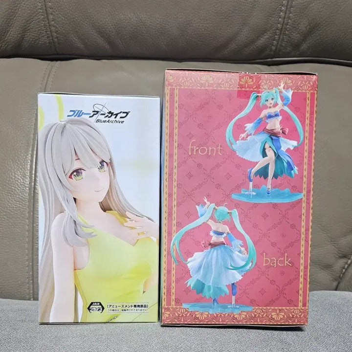 [BUNJANG] Blue Archive x Hatsune Miku Arabian Version Figure / 블루아카이브+하츠네 미쿠 아라비안 버젼 피규어