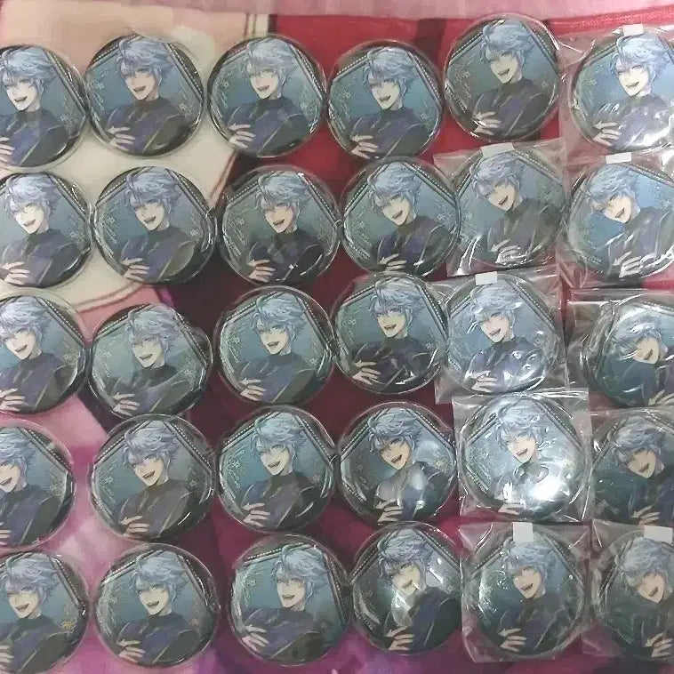 [BUNJANG] Twisted Wonderland Azul Shokuzenfuku Can Badge Bundle Set / 트위스테 아즐 식전복 캔뱃지 판매합니다