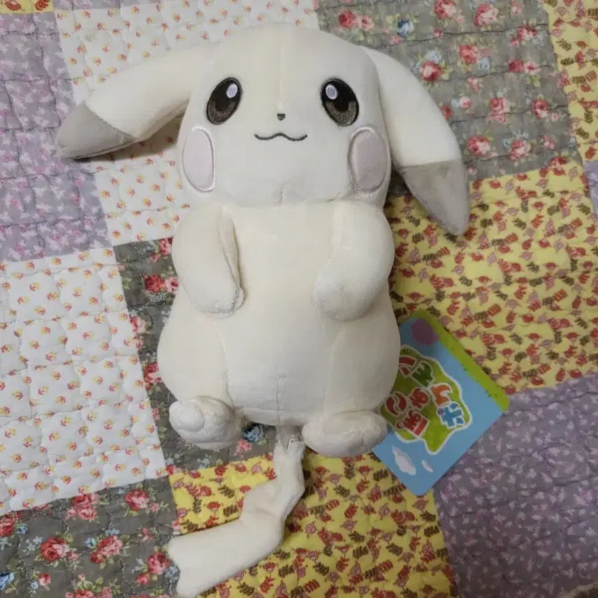 [BUNJANG] Metamong Ground Pale Pikachu Plush / 성수 메타몽 그라운드 창백카츄 새상품