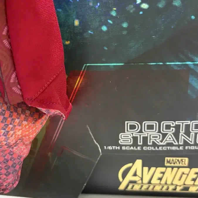 [BUNJANG] Hot Toys Infinity War Doctor Strange Figure / 핫토이 인피니티워 닥터스트레인지