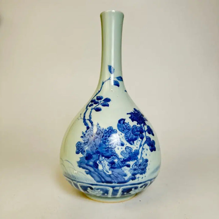 [BUNJANG] Blue-and-White Bird and Flower Decorated Long-Necked Vase / 청화 화조문 장경병