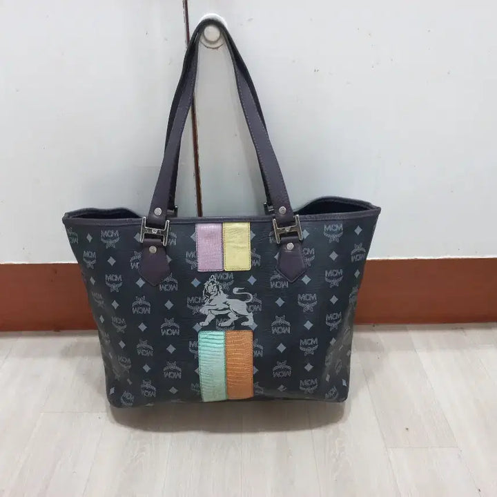 [SOLD OUT] 엠씨엠 MCM 여성가방 숄더백 토트백