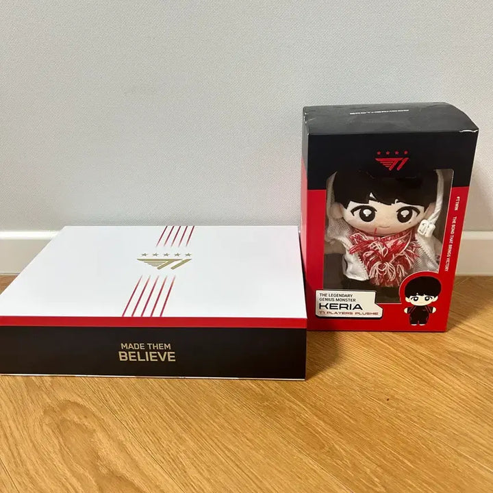 [BUNJANG] Keria 2024 World Championship Winner Outfit Doll Full Box / 케리아 인형 풀박 24월즈 우승 옷 포함 풀박