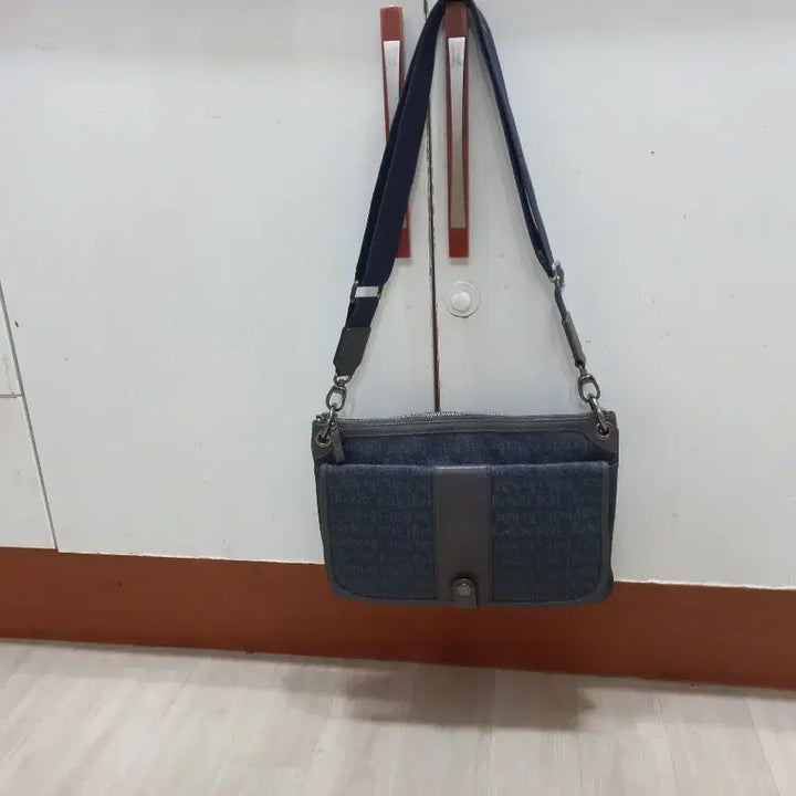 [SOLD OUT] 브라스파티 여성가방 숄더백 토트백 크로스백