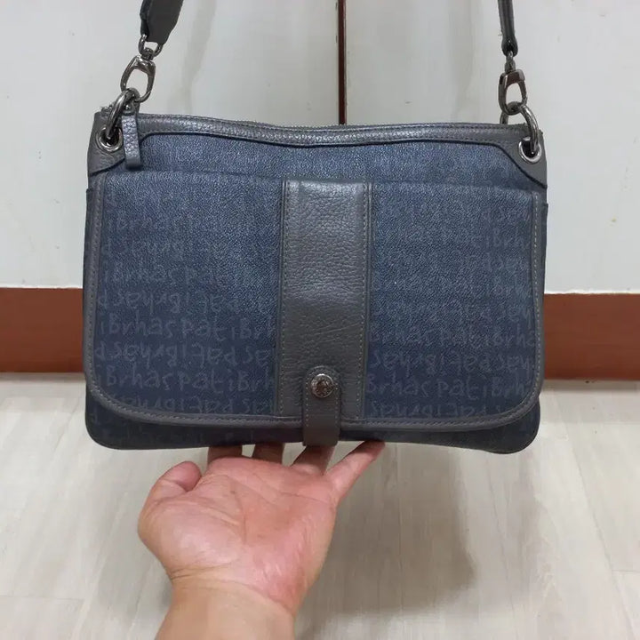 [SOLD OUT] 브라스파티 여성가방 숄더백 토트백 크로스백