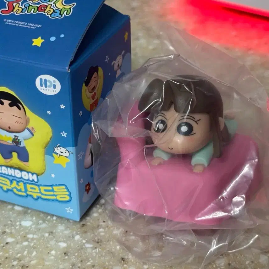[BUNJANG] Crayon Shin-chan Cushion Mood Lamp Figure (Hidden Suji) / [새상품] 짱구 쿠션 무드등 피규어 히든(수지)
