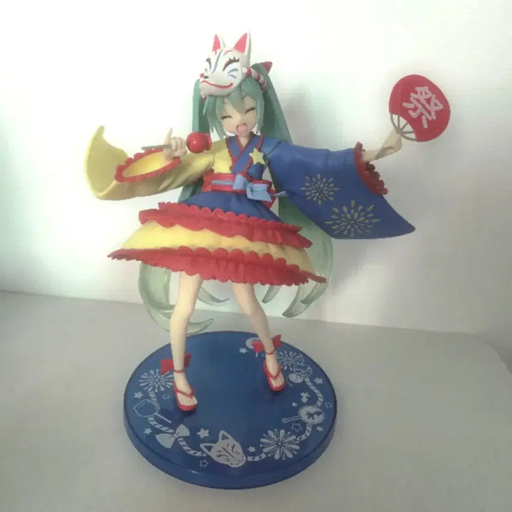 [BUNJANG] Vocaloid Hatsune Miku Four Seasons Second Summer Miku Figure / 보컬로이드 하츠네 미쿠 사계절 두번째 여름 미쿠 피규어
