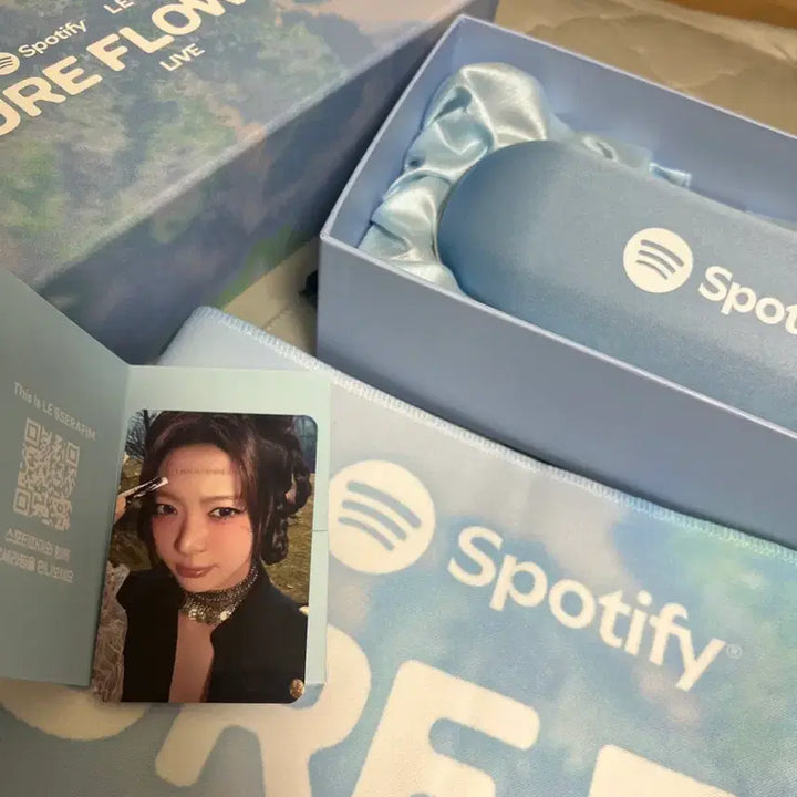 [BUNJANG] LE SSERAFIM Hong Eunchae Spotify Pureflow Live Thank You Set / 르세라핌 홍은채 스포티파이 pureflow live 역조공 세트