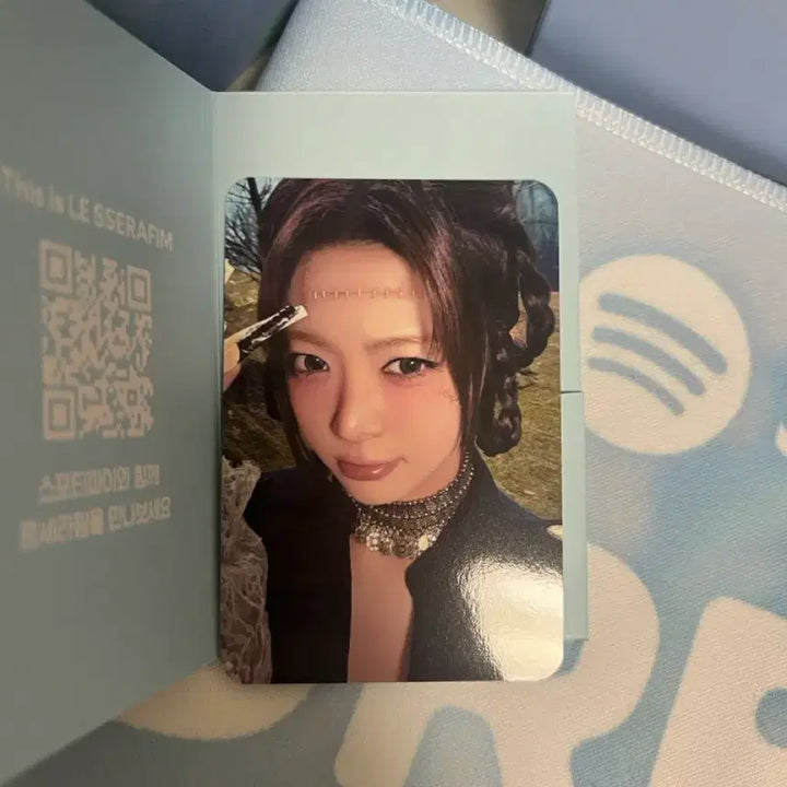 [BUNJANG] LE SSERAFIM Hong Eunchae Spotify Pureflow Live Photocard / 르세라핌 홍은채 스포티파이 pureflow live 포토카드