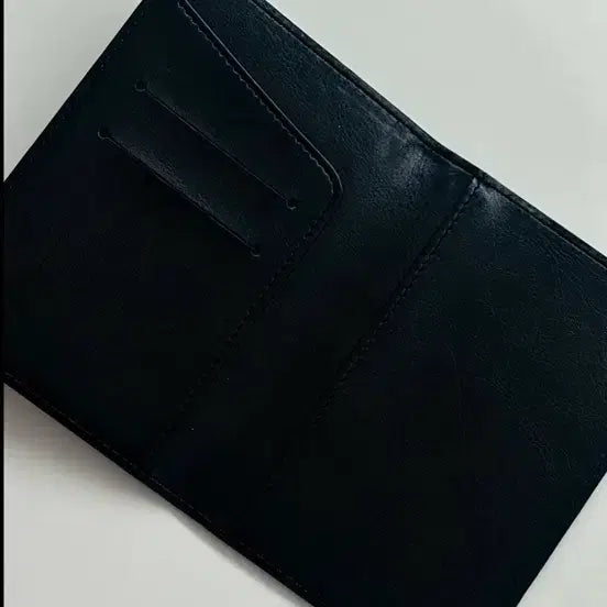 [BUNJANG] Aladdin 80th Anniversary Liberation Day Passport Wallet - Black (Unused) / 알라딘 광복절 80주년 기념 여권지갑 블랙 (미사용)