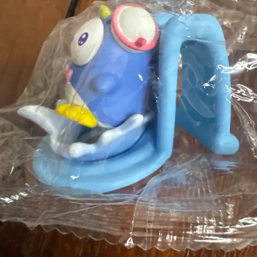 [BUNJANG] Sanrio Tuxedo Sam &amp; Pochacco Bath Time Figures / 산리오 턱시도샘+포차코 목욕놀이 피규어