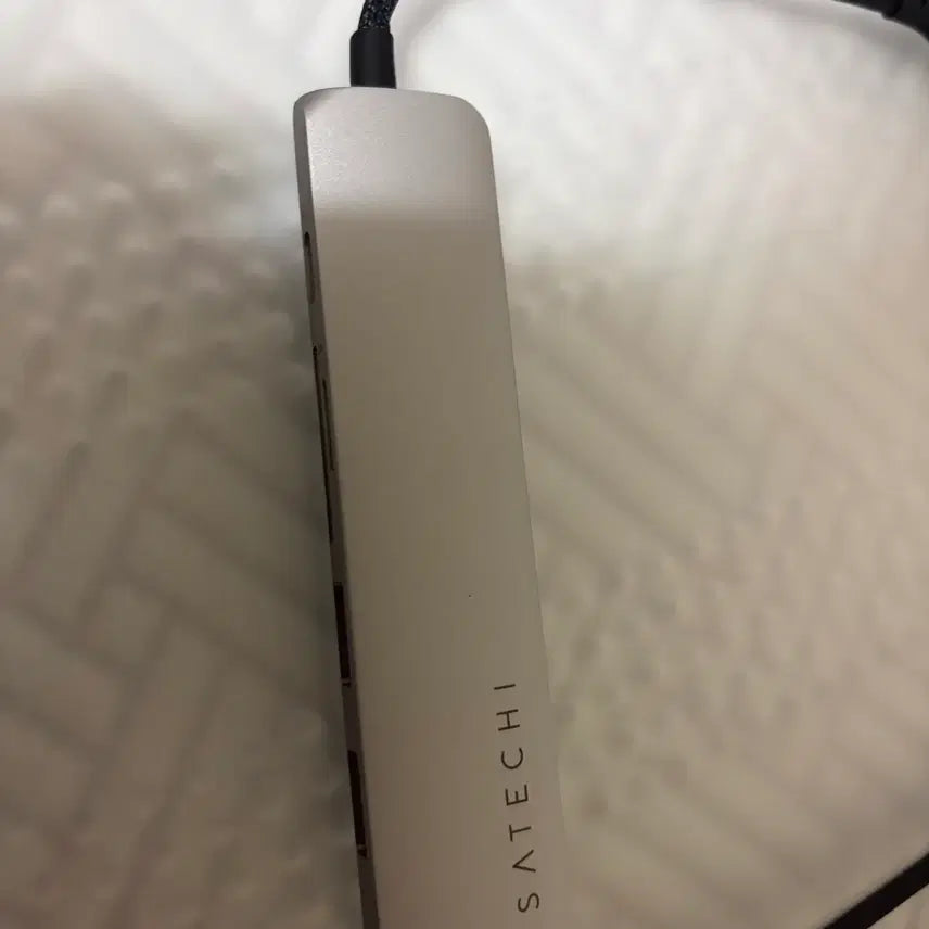 [BUNJANG] Satechi USB-C Hub (6-in-1, 10Gbps) / 사테치 C타입 6in1허브 10Gbps 벨킨 AVC008 급 맥북허브