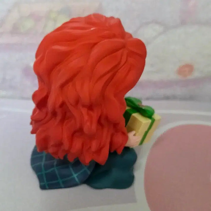 [BUNJANG] Popmart Disney Princess Winter Gift Series Merida Figure / 메리다 피규어 - 팝마트 디즈니 프린세스 겨울 선물 시리즈
