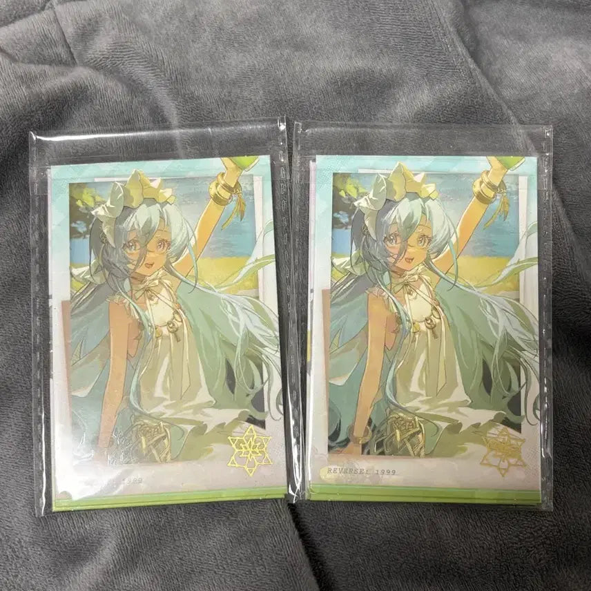 [BUNJANG] Reverse 1999 Collaboration Cheki Photocard Set (37, Marcus, Flutter Page) - Bundle Set / 일괄) 리버스1999 콜라보 체키 포카 37 마커스 플러터페이지 굿즈