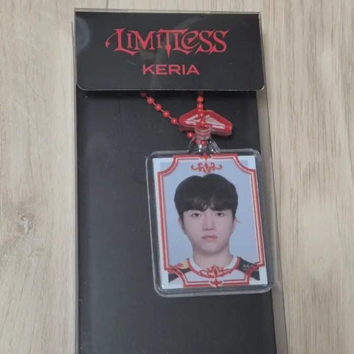 [BUNJANG] T1 Keria ID Photo Acrylic Keychain / T1 티원 케리아 keria 증명사진 증사 키링 ID keychain