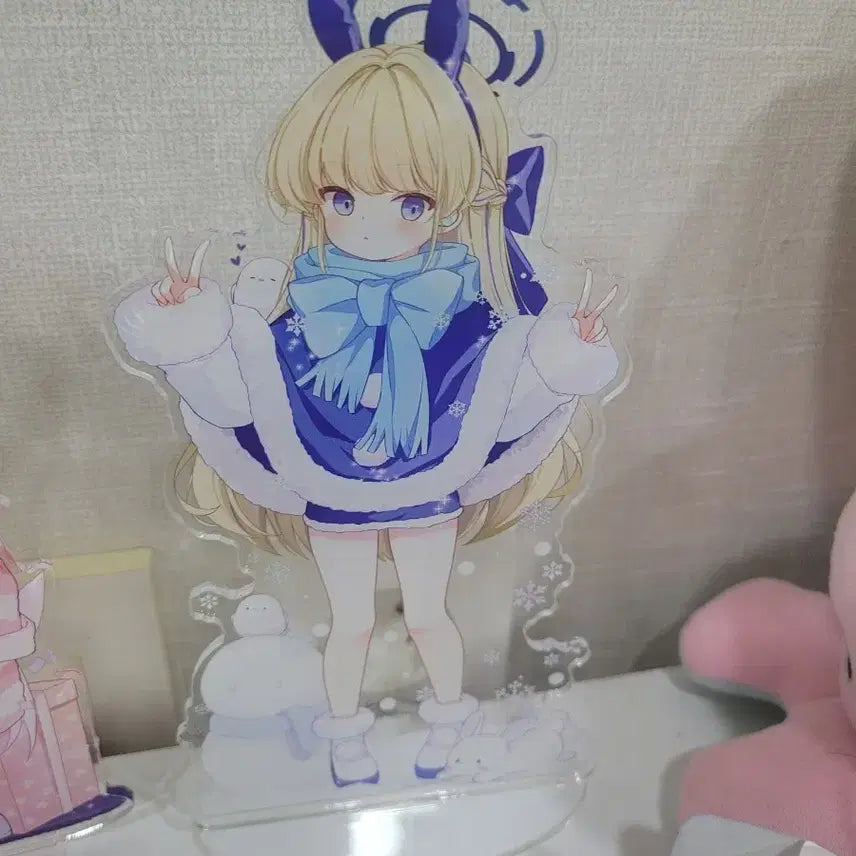 [BUNJANG] Blue Archive Winter Toki Acrylic Stand / 블루아카이브 겨울 토키 아크릴스탠드