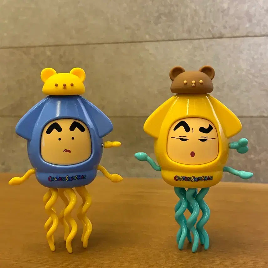 [BUNJANG] Crayon Shin-chan Octopus Dance Wind-up Figure (Blue) / 짱구 오징어 춤추는 태엽 피규어(파랑)