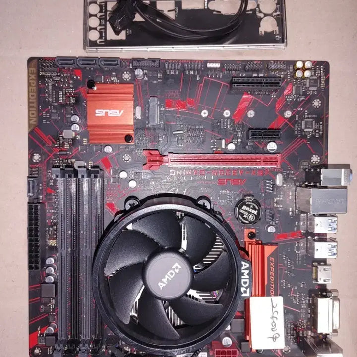 [BUNJANG] AMD Ryzen 5 2400G CPU + ASUS EX-A320M-GAMING Motherboard Bundle / 라이젠2400G + ASUS EX-A320M-GAMING 메인보드