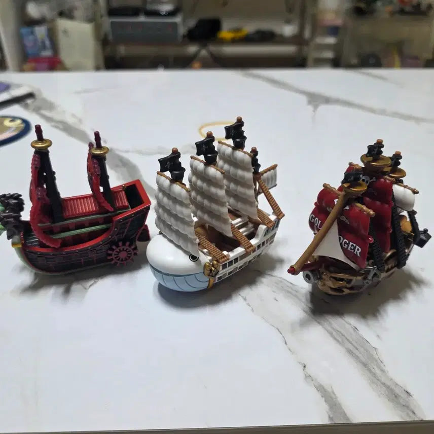 [BUNJANG] Pop Mart One Piece Grandline Ship Figure 3-Piece Bundle Set / 팝마트 원피스 그랜드라인 해적선 피규어 3종 일괄 판매
