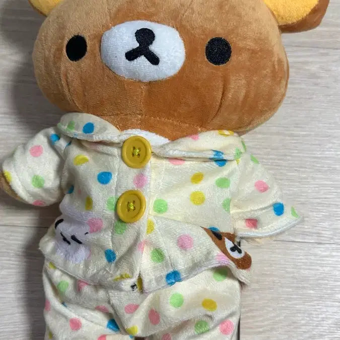 [BUNJANG] Rilakkuma Pajamas Plush Toy (Medium) / 리라쿠마 잠옷 인형(중형)
