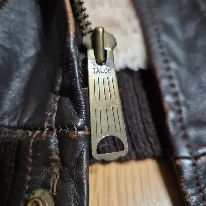 [BUNJANG] 1970s William Barry G-1 Leather Jacket Size 40 / 70s 미국 윌리엄 베리 G-1 가죽 자켓