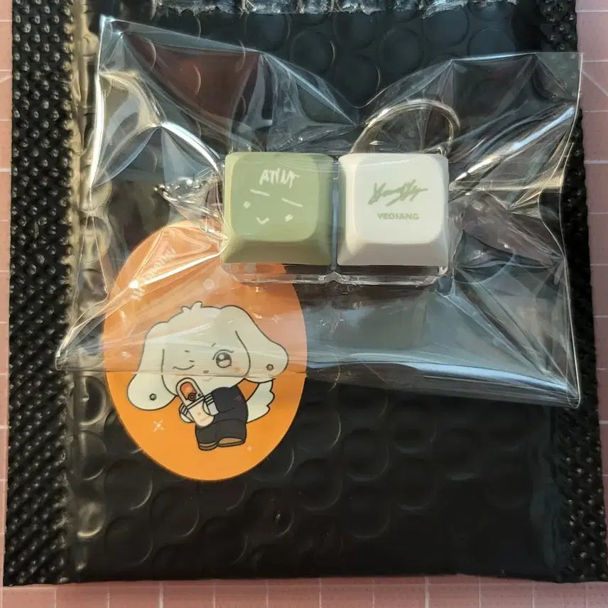 [BUNJANG] ATEEZ BRMUD Yeosang Keycap Keyring / 에이티즈 비알머드 키캡키링 여상 양도 ATEEZ BRMUD YS