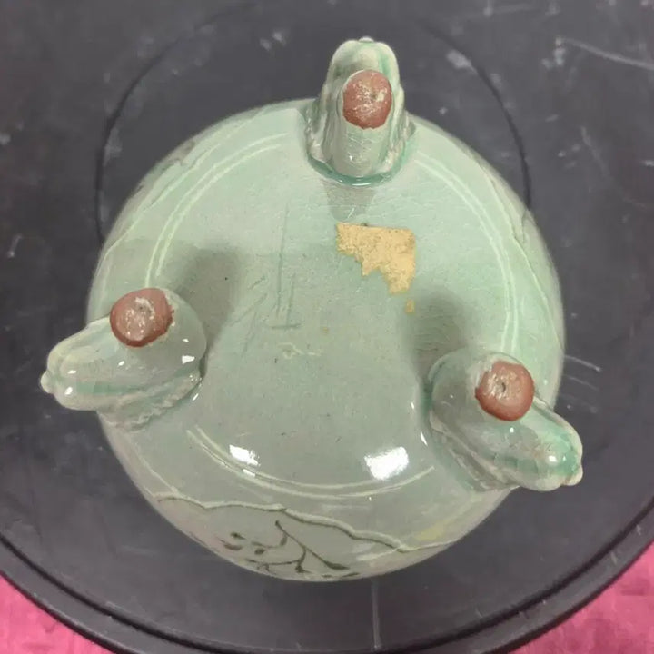 [BUNJANG] Ji Soon Tak Celadon Three-Legged Incense Burner / *도암지순탁 도자기 청자 삼족 향로