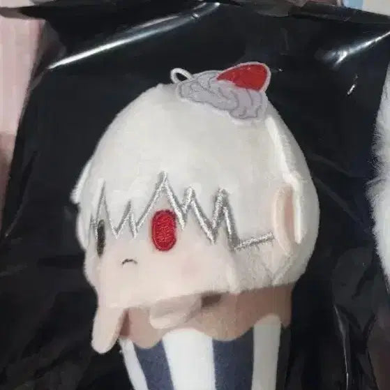 [BUNJANG] Tokyo Ghoul Kaneki Ken Cupcake Tapinui / 도쿄구울 컵케이크 타피누이 카네키켄