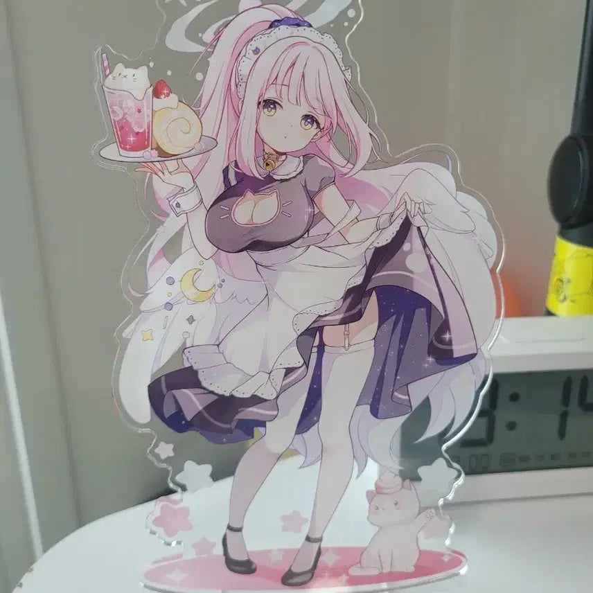 [BUNJANG] Blue Archive Mika Maid Acrylic Stand / 블루아카이브 메이드 미카 아크릴스탠드