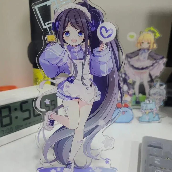 [BUNJANG] Blue Archive Maid Aris Acrylic Standee / 블루아카이브 메이드 아리스 아크릴스탠드