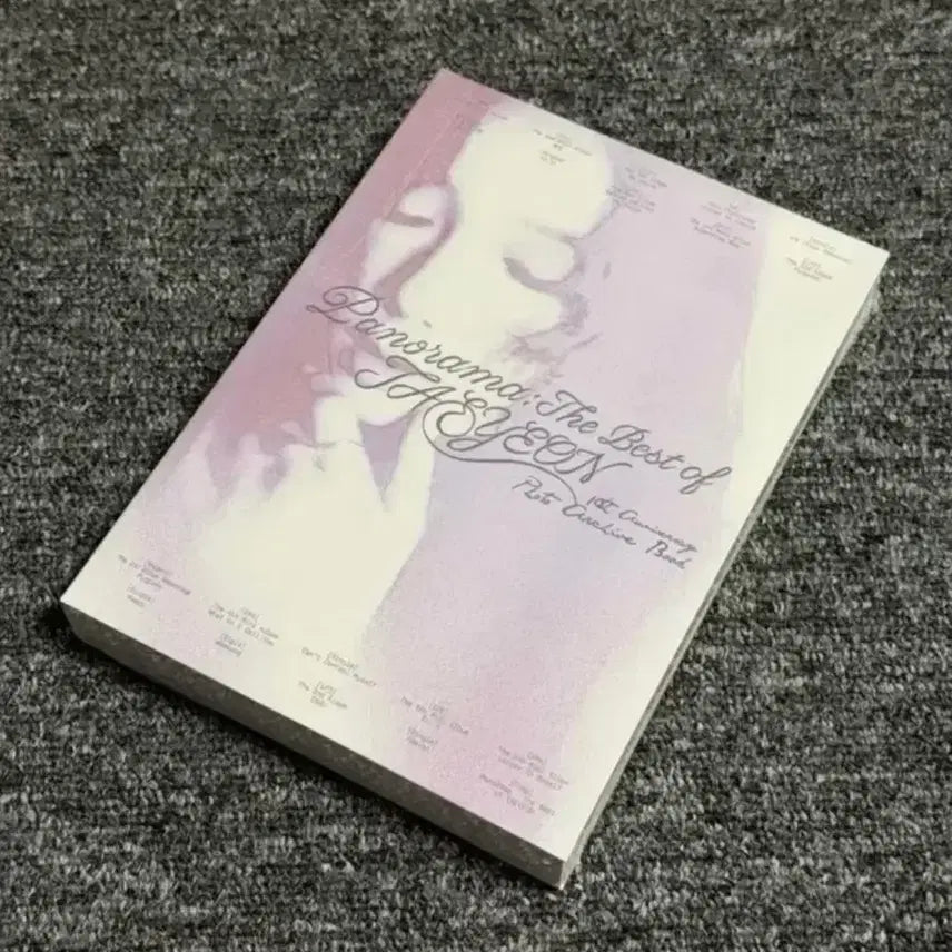 [BUNJANG] Taeyeon Panorama: The Best of TAEYEON ARCHIVE BOOK Ver. (Sealed) / (미개봉) 태연 Panorama : The Best of TAEYEON