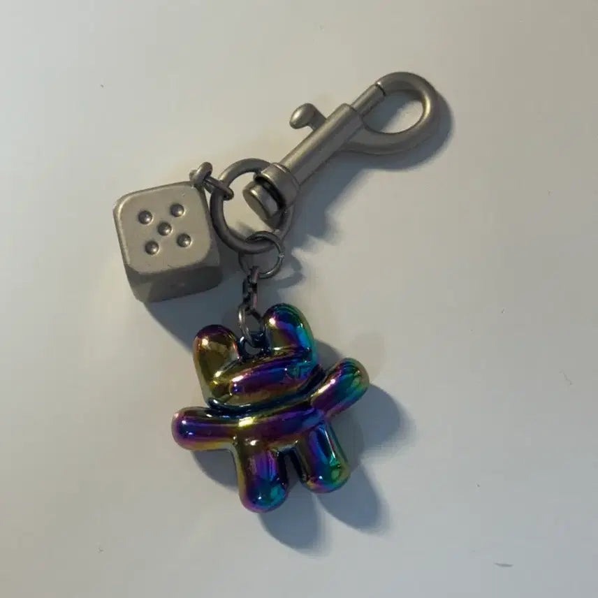 [BUNJANG] NewJeans Dice Keyring Silver / 뉴진스 주사위 다이스 키링 실버