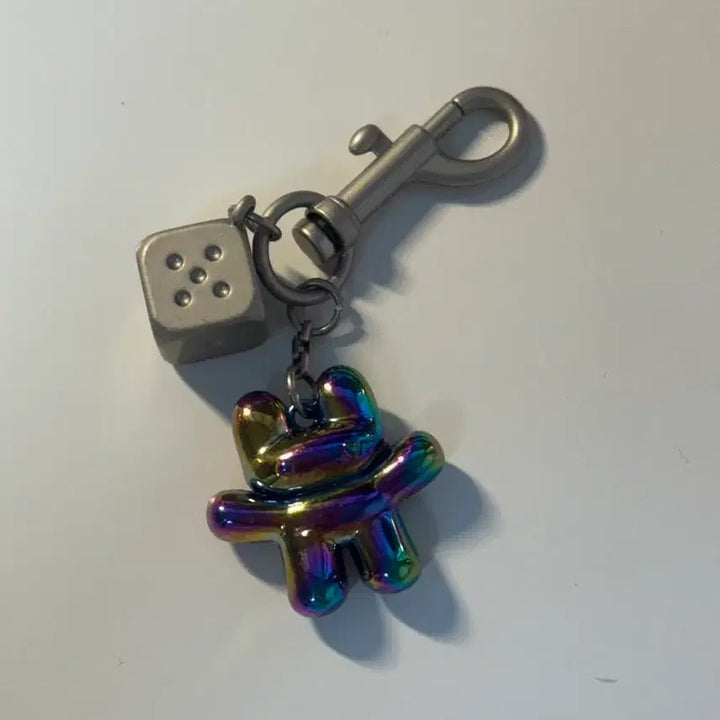 [BUNJANG] NewJeans Dice Keyring Silver / 뉴진스 주사위 다이스 키링 실버