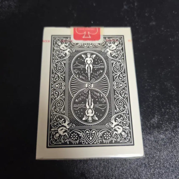 [BUNJANG] Bicycle Archetype Black Sealed Deck / 마술 플레잉 카드 바이시클 공이전 블랙 미개봉