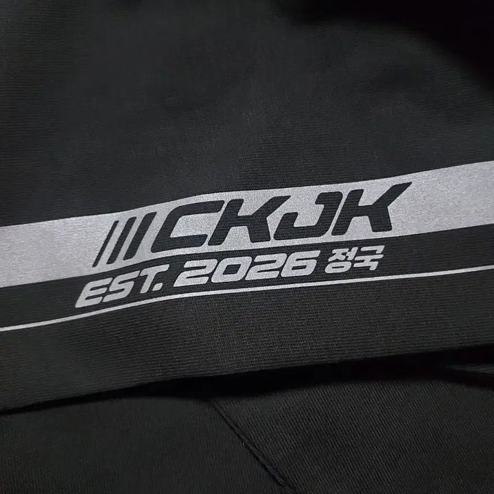 [BUNJANG] Calvin Klein Jungkook Collaboration Cap / 정국X ck  티셔츠 성수구입 s