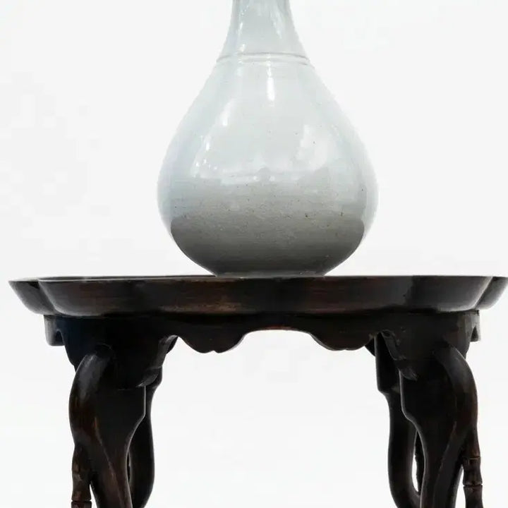 [BUNJANG] 12-Angle Bamboo Joint Carved Dragon Wood Lotus Flower Shaped Tiger Foot Small Table / 정교한12각 죽절 조각 용목 능화형 호족소반 입니다