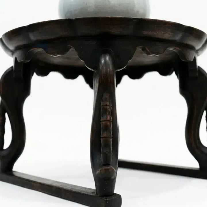 [BUNJANG] 12-Angle Bamboo Joint Carved Dragon Wood Lotus Flower Shaped Tiger Foot Small Table / 정교한12각 죽절 조각 용목 능화형 호족소반 입니다
