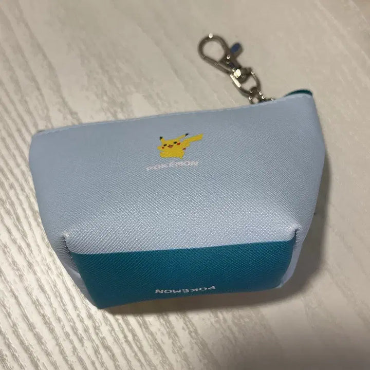 [BUNJANG] Pokemon Center Official Coin Pouch (Light Blue) / 최저가 / 정품 포켓몬스터 고리 동전지갑 파우치 (라이트블루)