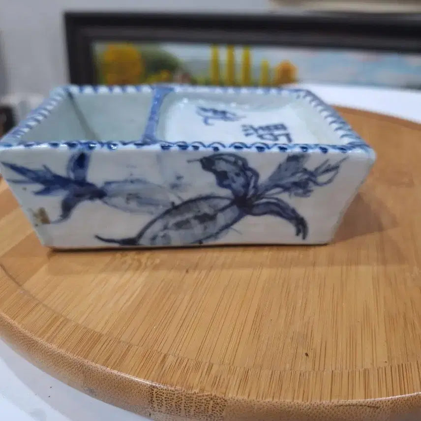 [BUNJANG] Antique Blue Celadon Porcelain Lotus Flower Brush Holder / 도자기 필세