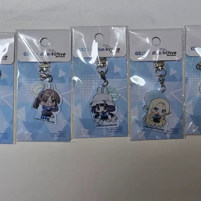 [BUNJANG] Blue Archive GS25 Collaboration Goods Bundle Set (Sealed) / 블루아카이브 GS25 콜라보굿즈(미개봉) 일괄판매