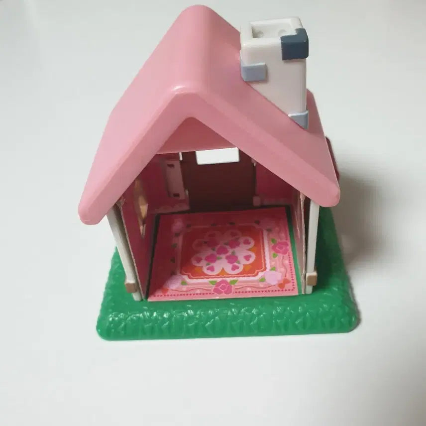 [BUNJANG] Animal Crossing Pink House Figure / 동물의숲 숲을만들자 분홍집 집 피규어
