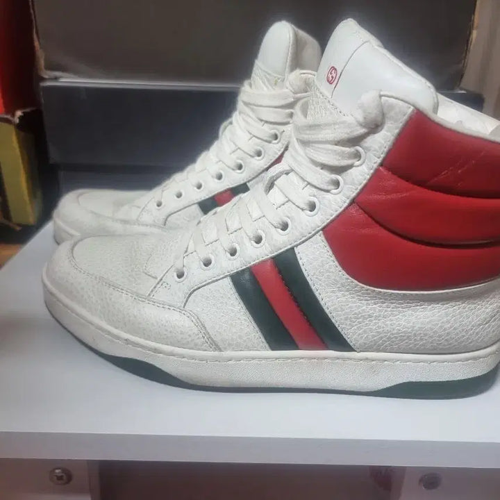 [BUNJANG] Gucci White Leather High-Top Sneakers Size 37 / 구찌 화이트 레더 하이탑 스니커즈