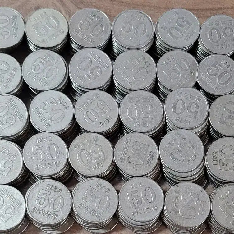 [BUNJANG] Vintage 50 Won Coin Collection Bundle (400 pcs) / 동전 사용제 구도안 50원400개 일괄