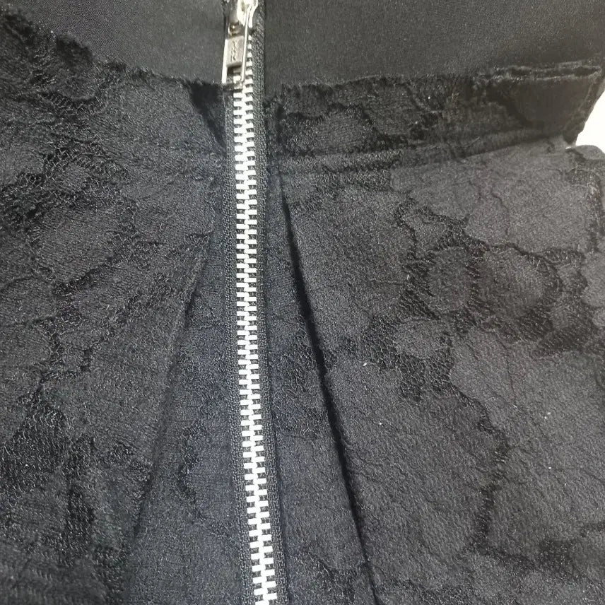 [BUNJANG] LUCKY CHOUETTE Black Lace Pintuck Pleated Skirt Size 40 / 럭키슈에뜨 블랙 레이스 핀턱주름 스커트 40사이즈(상태굿)