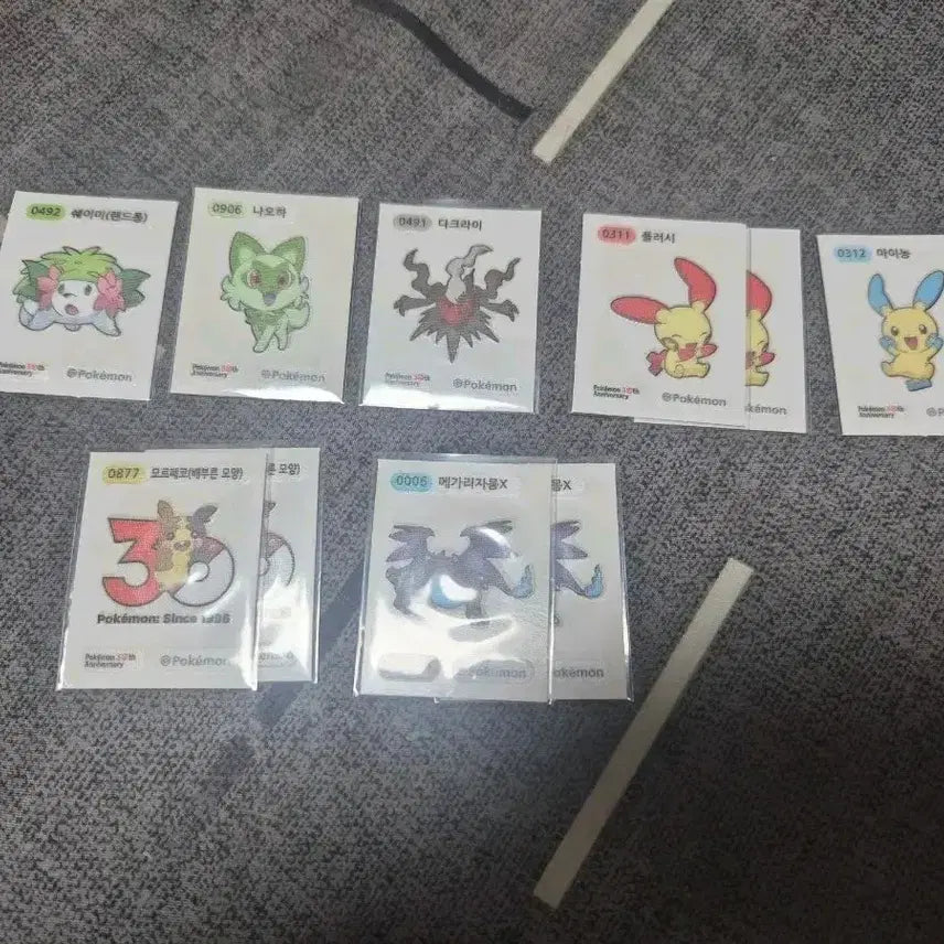 [BUNJANG] Pokemon 30th Anniversary Tteobuksil Stickers - Exchange Only / 교환 시즌5 아트웍 30주년 포켓몬 띠부씰 띠부띠부씰 뚱카츄 리자몽 피카