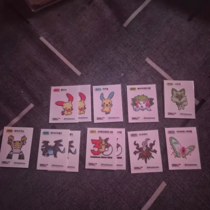 [BUNJANG] Pokemon 30th Anniversary Tteobuksil Stickers - Exchange Only / 교환 시즌5 아트웍 30주년 포켓몬 띠부씰 띠부띠부씰 뚱카츄 리자몽 피카