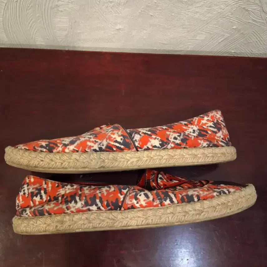 [BUNJANG] Louis Vuitton Red Print Espadrille Slip-On Shoes / 루이비통 에스파드리유 슬립온 레드 프린트