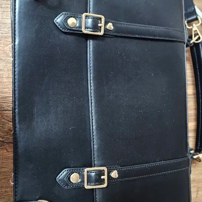 [BUNJANG] Ita Bag Black / 이타백 블랙 팔아요 ! 덕질가방